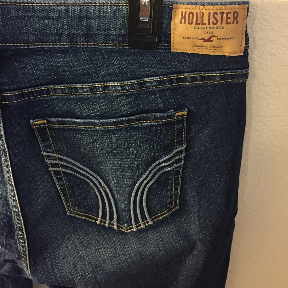 Hollister jeans